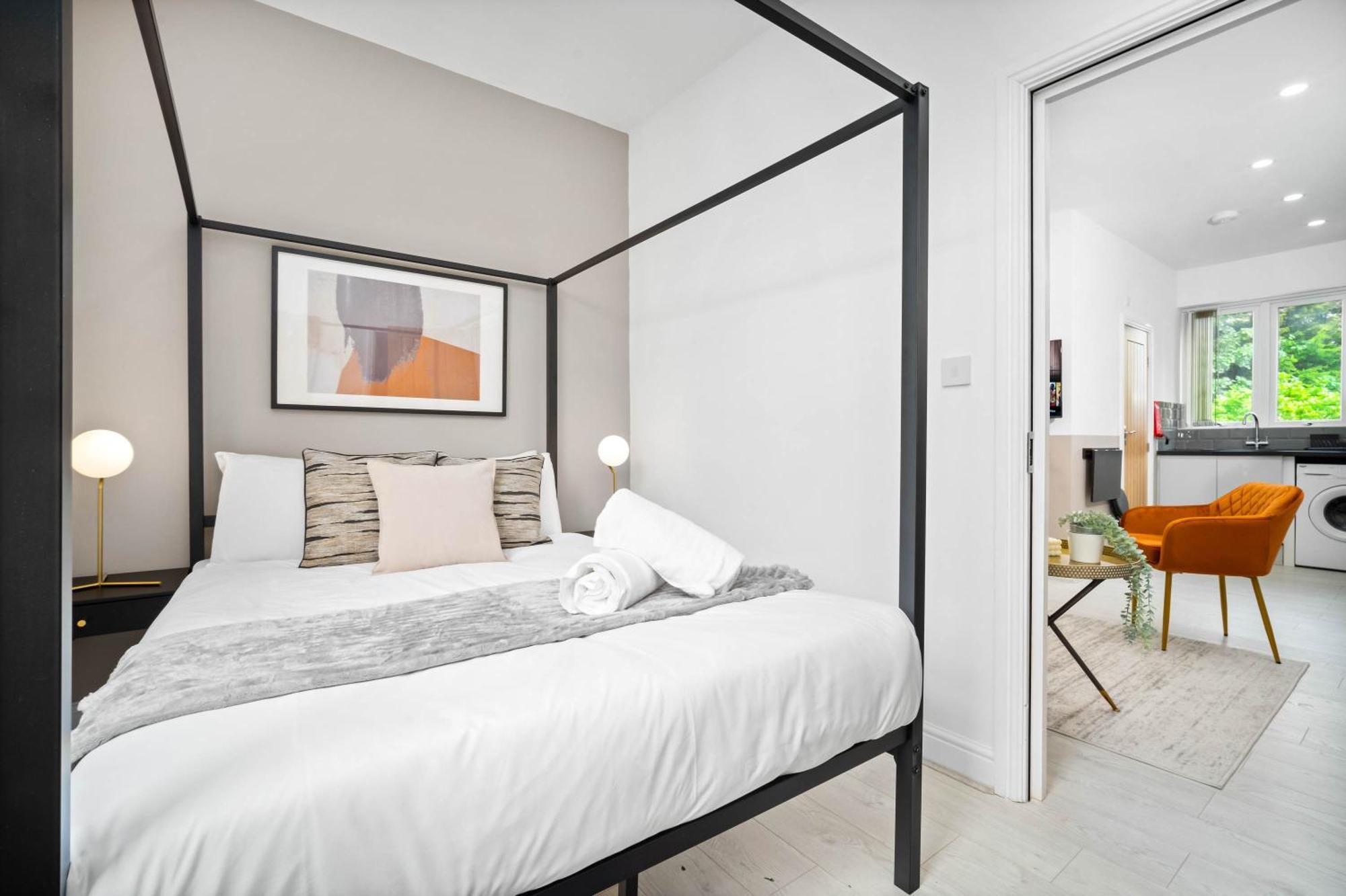 Luxury Apartment - Wifi - Smart Tv - Near City Centre - 2Mr Бирмингем Номер фото